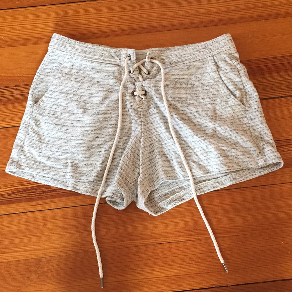 Aerie Gray Lace-Up Women Shorts
